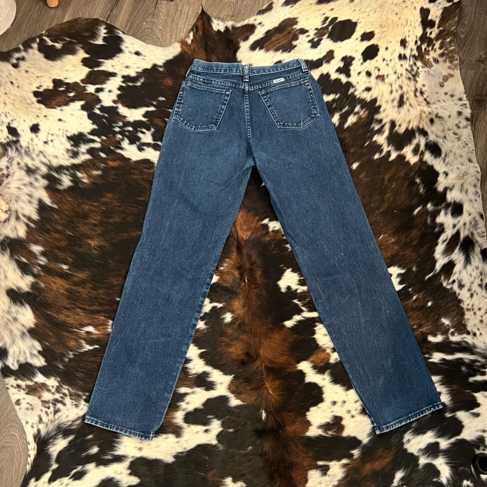 Women’s wrangler retro button up front jeans size 26